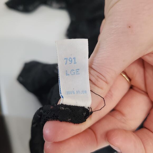 Vintage Whimsigoth Goth Witch Shirt Womens Large Black Lace Bell Sleeve Tie Neck - Picture 4 of 10